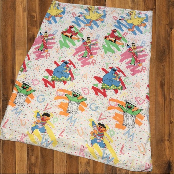 1993 Sesame Street Comforter – Alphabet Crayon Print – Twin Size Vintage - Picture 3 of 7